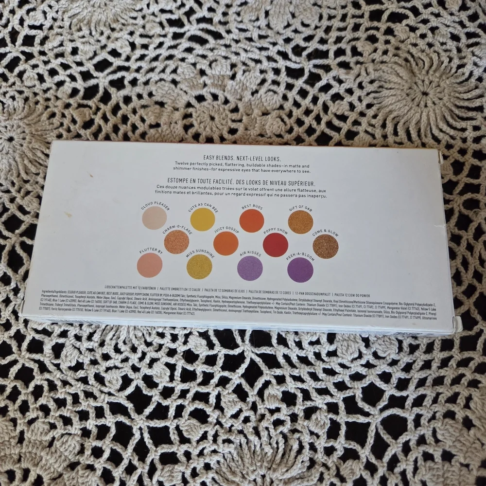 Morphe 2 Ready For Anything 12-Pan Eyeshadow Palette Matte Shimmer Multi-Color